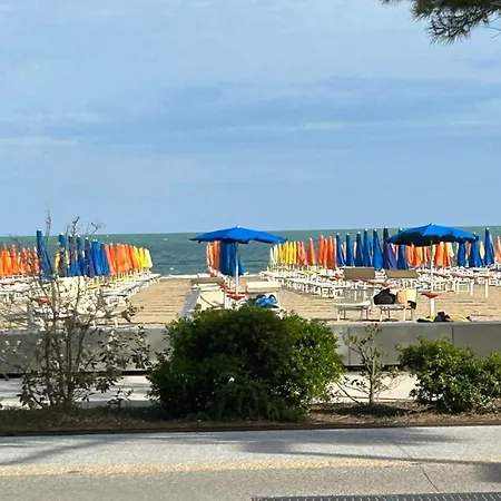 Green Beach Sabbiadoro Apartamento Lignano Sabbiadoro